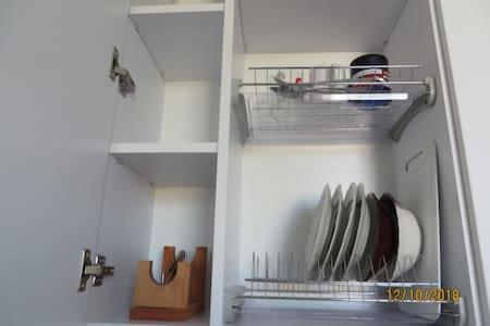 Smart-House Smart-Kvartira S Kukhnei. キエフ エクステリア 写真
